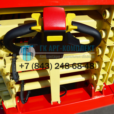 Подъемник ножничный самоходный ведомый (с электроприводной ручкой) QZ-050-110 500кг 13м.  �10